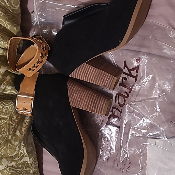 Shoe Boots Ankle High - Picture 8 of 9